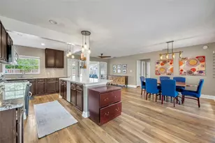 4234 Kendrick Rd, Orlando, FL 32804 - Photo 9