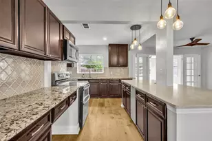 4234 Kendrick Rd, Orlando, FL 32804 - Photo 15