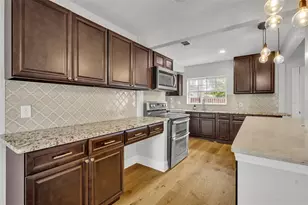 4234 Kendrick Rd, Orlando, FL 32804 - Photo 13