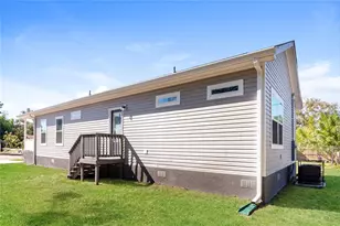 509 60th Ave Dr W, Bradenton, FL 34207 - Photo 15