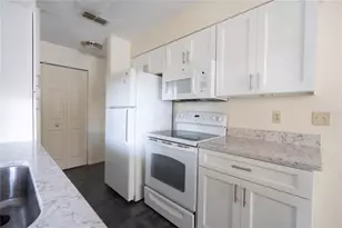 1071 S Hiawassee Rd, Orlando, FL 32835 - Photo 7