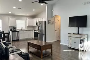 1838 Royal Ridge Dr, Davenport, FL 33896 - Photo 15