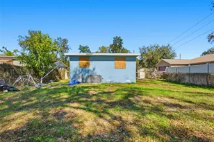 1905 E Annona Ave, Tampa, FL 33612 - Photo 21