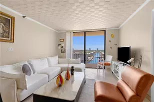 290 174th St, Sunny Isles Beach, FL 33160 - Photo 9