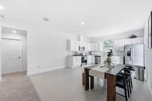 8452 Dorsey St, Spring Hill, FL 34608 - Photo 7