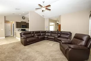 31631 Broadwater Ave, Leesburg, FL 34748 - Photo 17