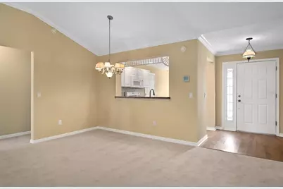 8352 SE 176th Lawson Loop, The Villages, FL 32162 - Photo 7