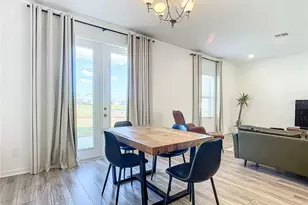 1317 Sterling Pointe Dr, Deltona, FL 32725 - Photo 17