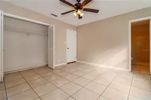 2258 Village Ct, Brandon, FL 33511 - Photo 9