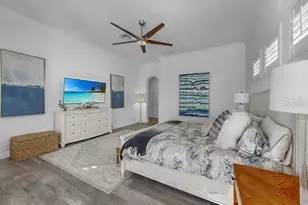 714 Islebay Dr, Apollo Beach, FL 33572 - Photo 17