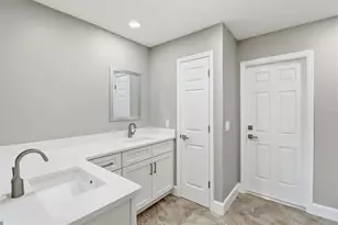 33608 Overton Dr, Leesburg, FL 34788 - Photo 29