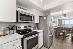 421 S Atlantic Ave, New Smyrna Beach, FL 32169 - Photo 9