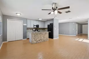 2825 Cliffe Ct, Oviedo, FL 32765 - Photo 13