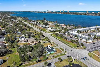 302 Riverside Drive, Daytona Beach, FL 32117 - Photo 3