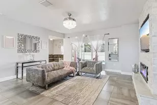 377 Villa Sorrento Cir, Haines City, FL 33844 - Photo 11