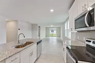 121 Towns Cir, Haines City, FL 33844 - Photo 23