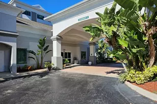 8303 Palm Pkwy, Orlando, FL 32836 - Photo 3