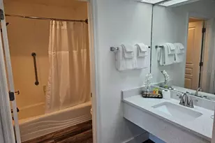 8303 Palm Pkwy, Orlando, FL 32836 - Photo 17