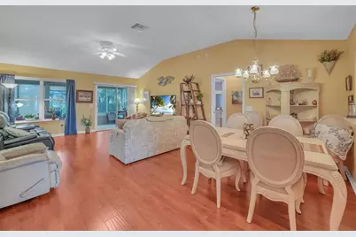 8371 SE 168th Trinity Place, The Villages, FL 32162 - Photo 17