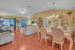 8371 SE 168th Trinity Pl, The Villages, FL 32162 - Photo 17