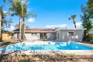 214 45th Ave NE, Saint Petersburg, FL 33703 - Photo 21