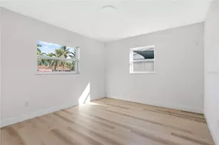 214 45th Ave NE, Saint Petersburg, FL 33703 - Photo 13