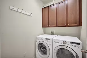 1102 Whitewater Bay Dr, Groveland, FL 34736 - Photo 41