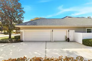 8713 Summerville Pl, Orlando, FL 32819 - Photo 41