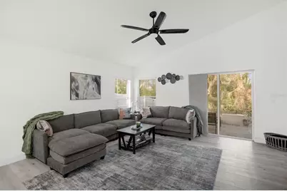 2037 Darlin Circle, Orlando, FL 32820 - Photo 9