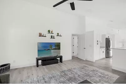 2037 Darlin Circle, Orlando, FL 32820 - Photo 9