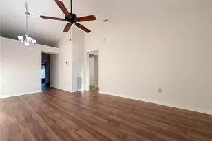 1703 Oak Branch Ct, Brandon, FL 33511 - Photo 9