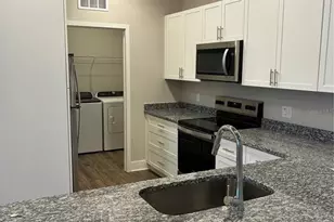 2300 Peaceful River Dr, Mount Dora, FL 32757 - Photo 7