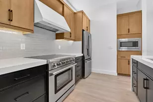 1008 E Robinson, Orlando, FL 32801 - Photo 9