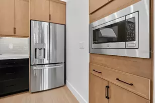 1008 E Robinson, Orlando, FL 32801 - Photo 7