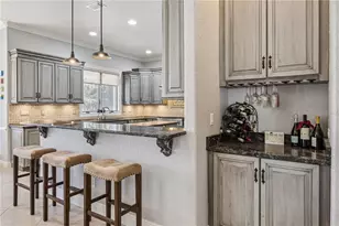 10327 Hart Branch Cir, Orlando, FL 32832 - Photo 15