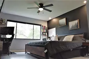 1036 Bonaire Dr, Altamonte Springs, FL 32714 - Photo 9
