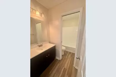 5266 Tennis Court Circle, Tampa, FL 33617 - Photo 7