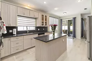 13600 Bluemoon Ct, Orlando, FL 32828 - Photo 11