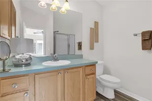 8386 SE 173rd Hamilton Pl, The Villages, FL 32162 - Photo 13