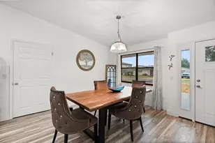 1511 Riveredge Ct, Astor, FL 32102 - Photo 5