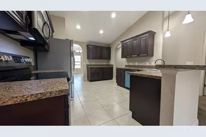 8802 SW 135th Place, Ocala, FL 34473 - Photo 7