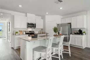 5178 Orchard Oriole Loop, Bartow, FL 33830 - Photo 3