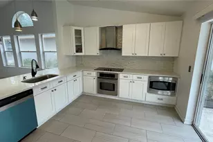 8832 Parliament Ct, Kissimmee, FL 34747 - Photo 7