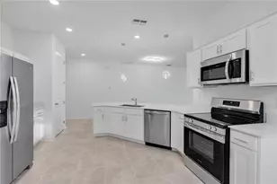 393 Kayden Cv, Winter Haven, FL 33884 - Photo 7