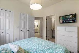 2513 Dharma Cir, Kissimmee, FL 34746 - Photo 15