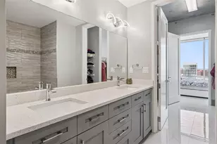 150 E Robinson St, Orlando, FL 32801 - Photo 25