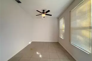 423 Kestrel Dr, Groveland, FL 34736 - Photo 7