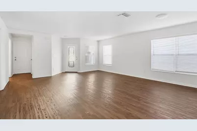 6339 Cherry Blossom Trail, Gibsonton, FL 33534 - Photo 13