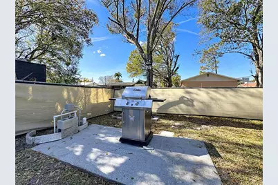 916 N Palm Avenue, Kissimmee, FL 34741 - Photo 17