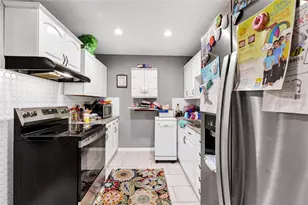 308 S Palm Ave, Howey in the Hills, FL 34737 - Photo 9